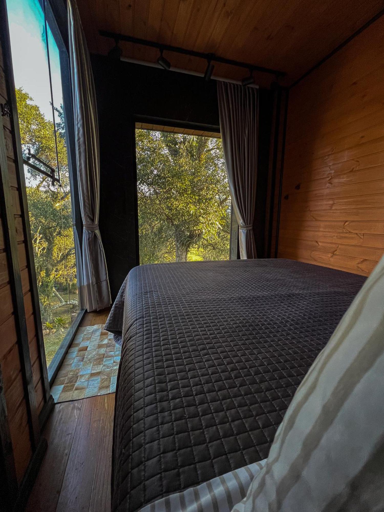 Chalet Horses La Contemporanea Proximo A E Vista Ponto Turistico Pedra Morro Do Campestre